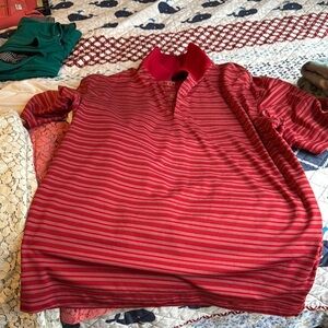 Nike Red Polo Shirt with Classic Collar and Short Sleeves